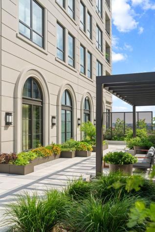 1111 W River Parkway Minneapolis MN 55415