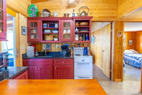 2715 Roberts Island International Falls MN 56649
