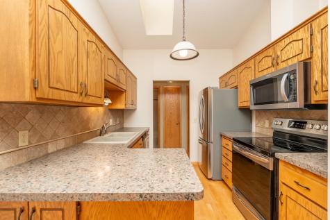 7024 W 113th Street Bloomington MN 55438