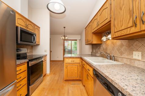 7024 W 113th Street Bloomington MN 55438