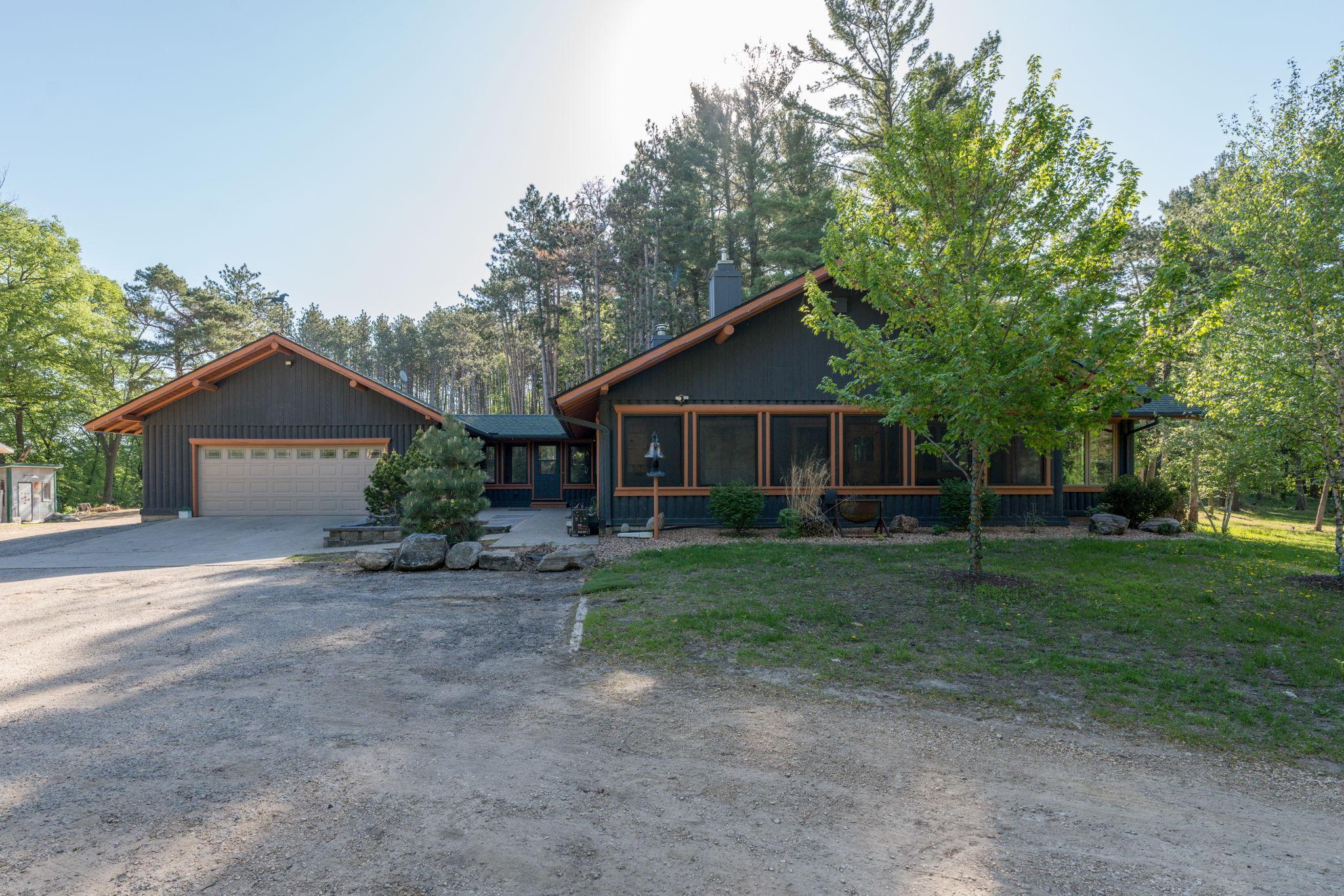 11 Cedar Point Lane NW Elysian MN 56028