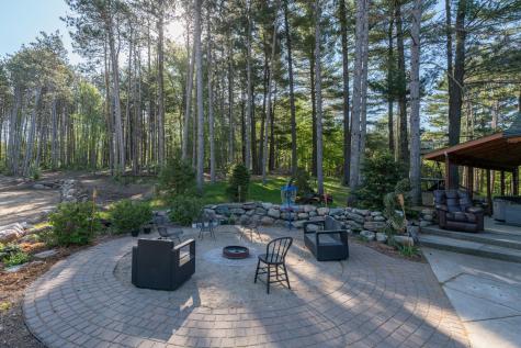 11 Cedar Point Lane NW Elysian MN 56028