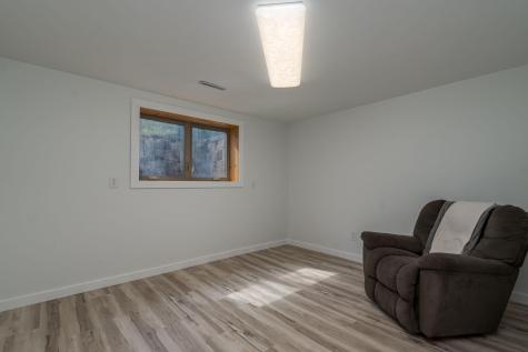 11 Cedar Point Lane NW Elysian MN 56028