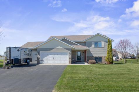 6267 Kahl Avenue NE Albertville MN 55301