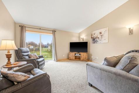 6267 Kahl Avenue NE Albertville MN 55301