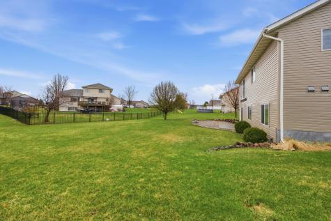 6267 Kahl Avenue NE Albertville MN 55301