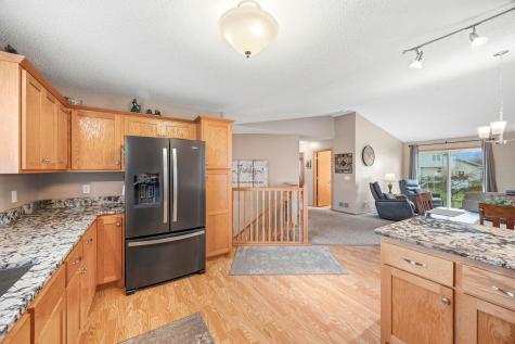 6267 Kahl Avenue NE Albertville MN 55301