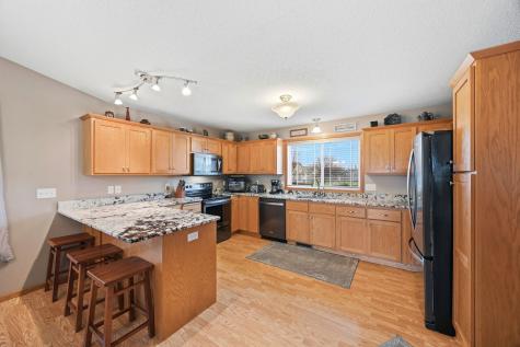 6267 Kahl Avenue NE Albertville MN 55301