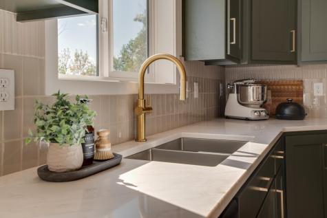 6093 Martin Lane W West Fargo ND 58078