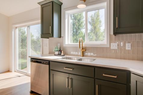 6093 Martin Lane W West Fargo ND 58078