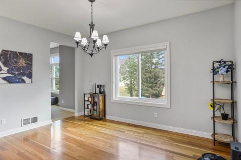 1929 Woodcrest Drive NE Owatonna MN 55060