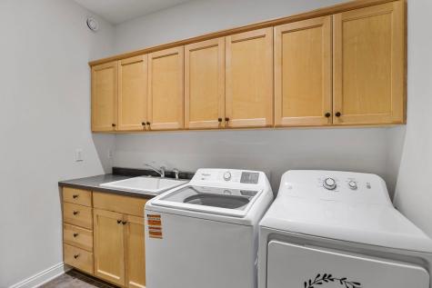 1929 Woodcrest Drive NE Owatonna MN 55060
