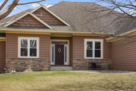 1929 Woodcrest Drive NE Owatonna MN 55060