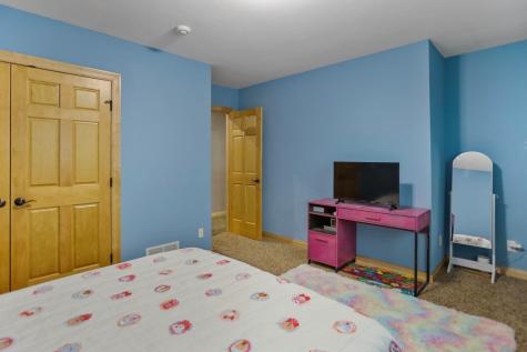 1929 Woodcrest Drive NE Owatonna MN 55060