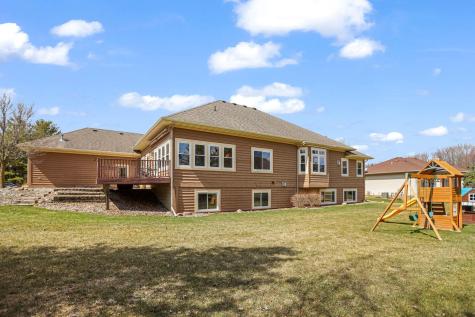 1929 Woodcrest Drive NE Owatonna MN 55060