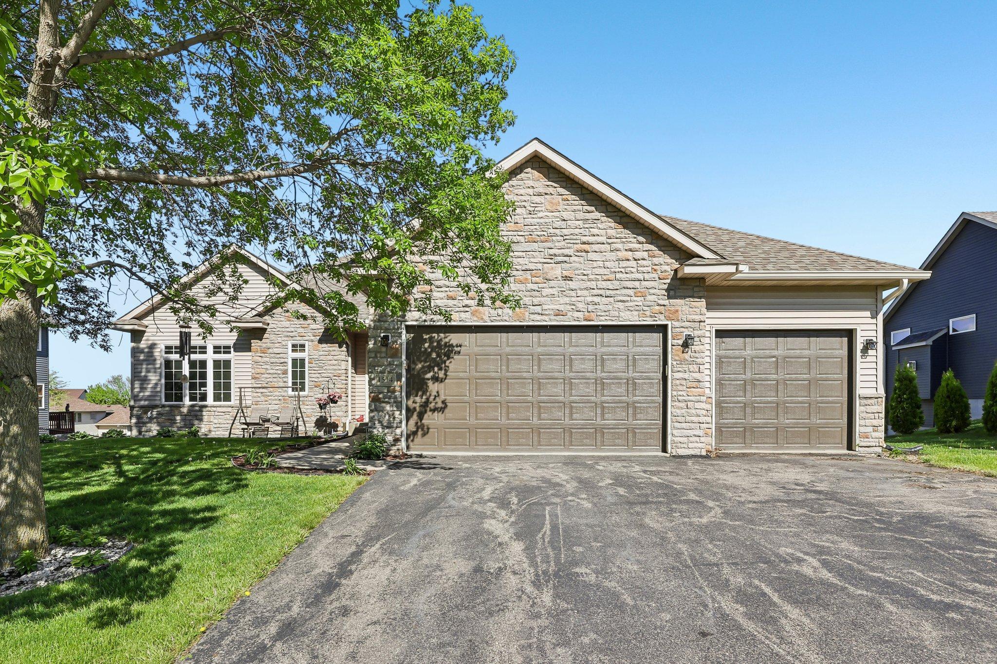 1514 Overlook Drive SE Lonsdale MN 55046