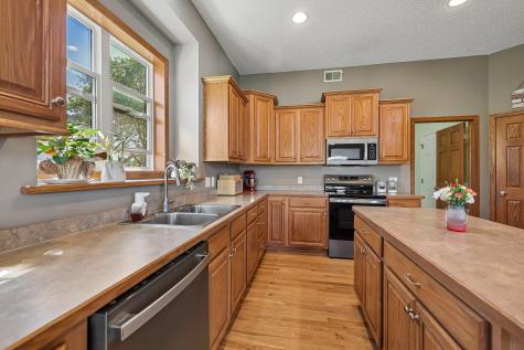 1514 Overlook Drive SE Lonsdale MN 55046