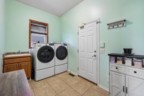 1514 Overlook Drive SE Lonsdale MN 55046