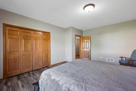 1514 Overlook Drive SE Lonsdale MN 55046