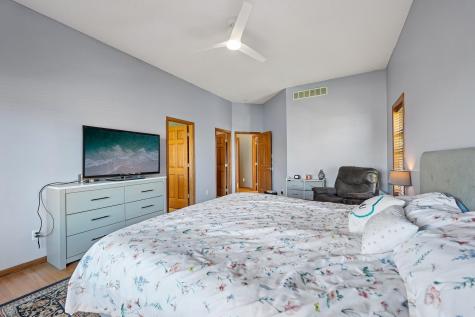 1514 Overlook Drive SE Lonsdale MN 55046