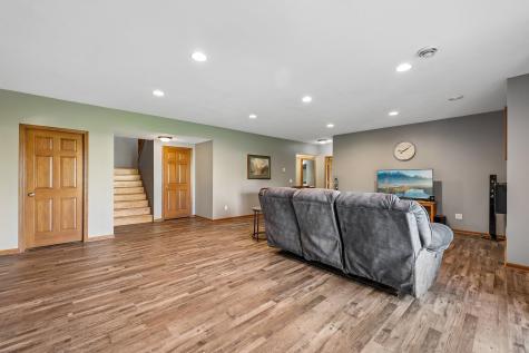 1514 Overlook Drive SE Lonsdale MN 55046