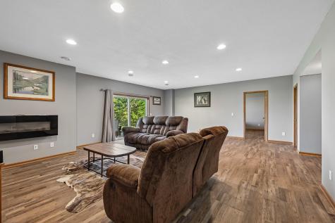 1514 Overlook Drive SE Lonsdale MN 55046