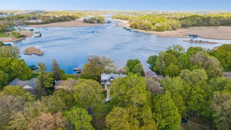 2412 Avon Drive Mound MN 55364