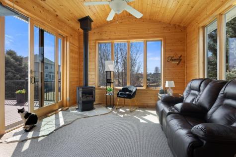 5721 103rd Avenue N Brooklyn Park MN 55443