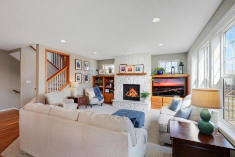 13472 Clearwater Circle Rogers MN 55374