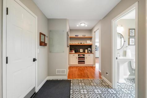 13472 Clearwater Circle Rogers MN 55374