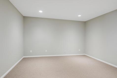 13472 Clearwater Circle Rogers MN 55374