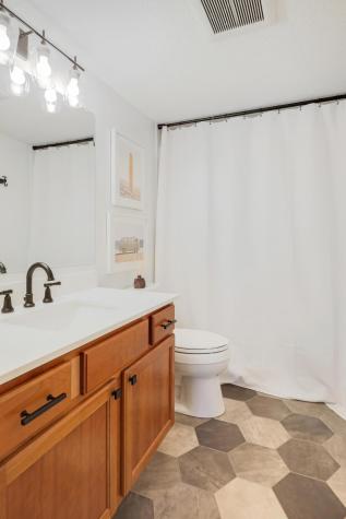 13472 Clearwater Circle Rogers MN 55374
