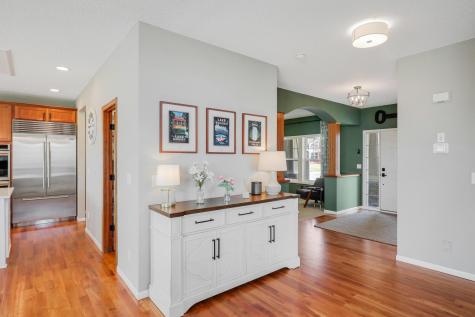 13472 Clearwater Circle Rogers MN 55374