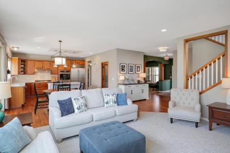 13472 Clearwater Circle Rogers MN 55374