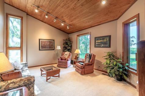 20017 Horseshoe Road NW Evansville MN 56326