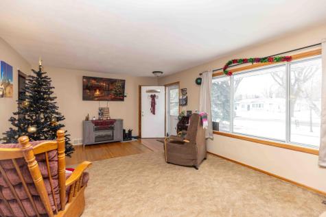 1834 14 1/2 Street S Fargo ND 58103