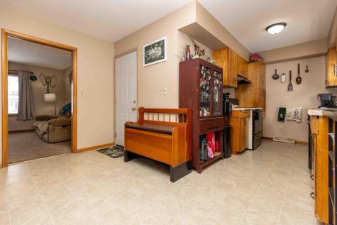 1834 14 1/2 Street S Fargo ND 58103