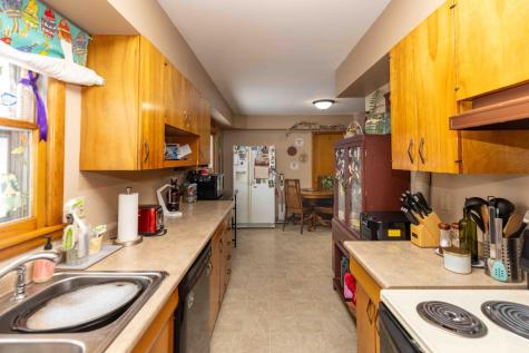 1834 14 1/2 Street S Fargo ND 58103