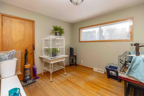 1834 14 1/2 Street S Fargo ND 58103