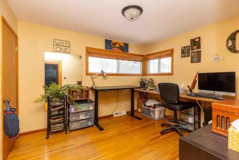 1834 14 1/2 Street S Fargo ND 58103