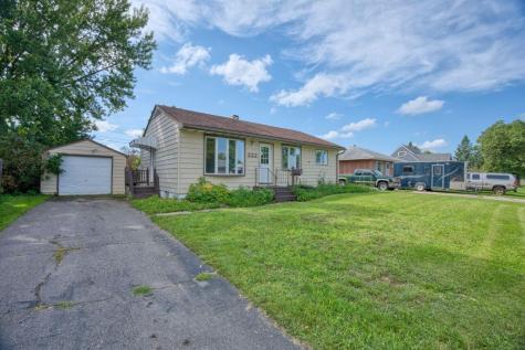 222 Arlington Road Hoyt Lakes MN 55750