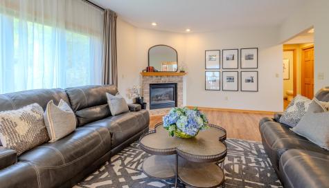 16210 39th Place N Plymouth MN 55446
