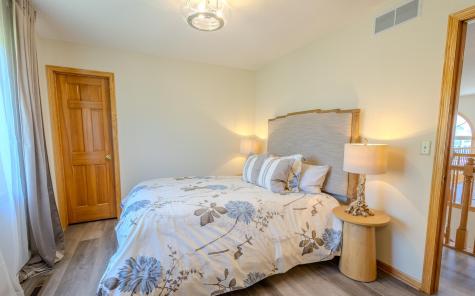 16210 39th Place N Plymouth MN 55446