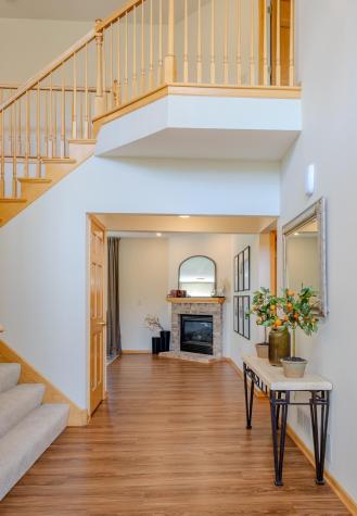 16210 39th Place N Plymouth MN 55446