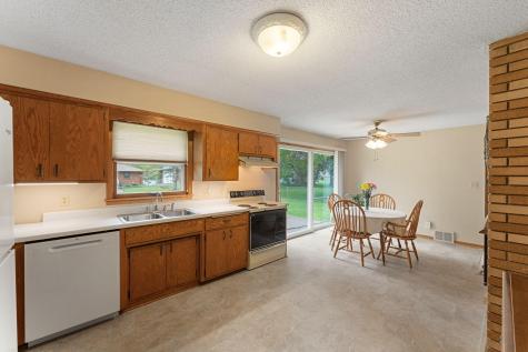 26 W Sandra Lee Drive Saint Paul MN 55119