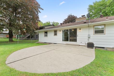 26 W Sandra Lee Drive Saint Paul MN 55119