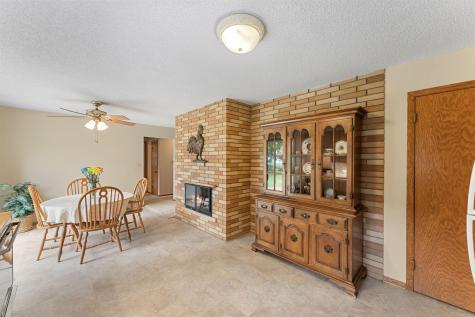 26 W Sandra Lee Drive Saint Paul MN 55119