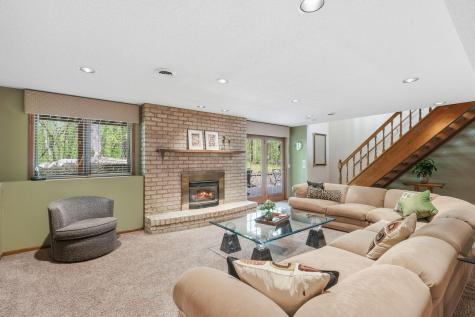 1201 93rd Street E Inver Grove Heights MN 55077