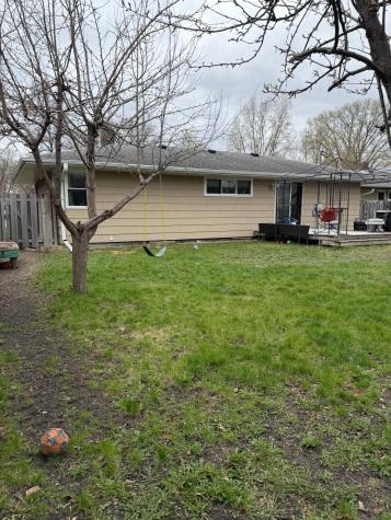 401 25th Avenue N Fargo ND 58102