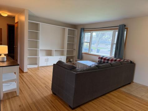 401 25th Avenue N Fargo ND 58102